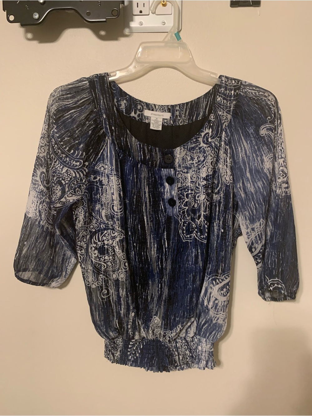 Woman’s Dress Barn Navy and White Paisley Peasant Blouse. Size M